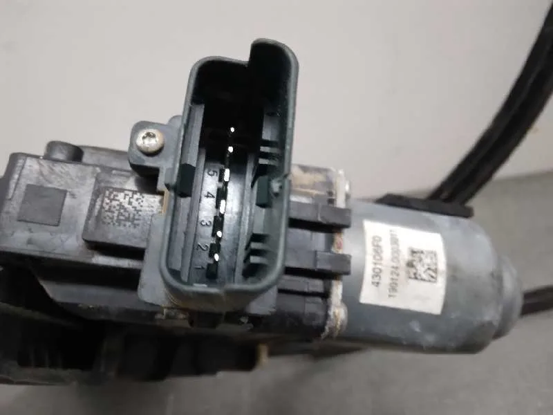 Elevalunas Delantero Derecho para Renault Megane Iv Berlina 5P