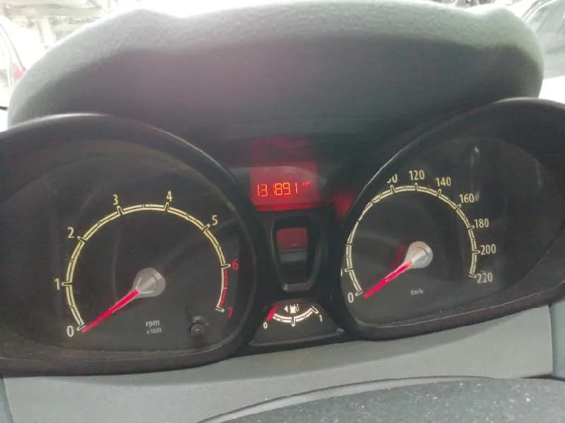 Cuadro Instrumentos para Ford Fiesta (Cb1)