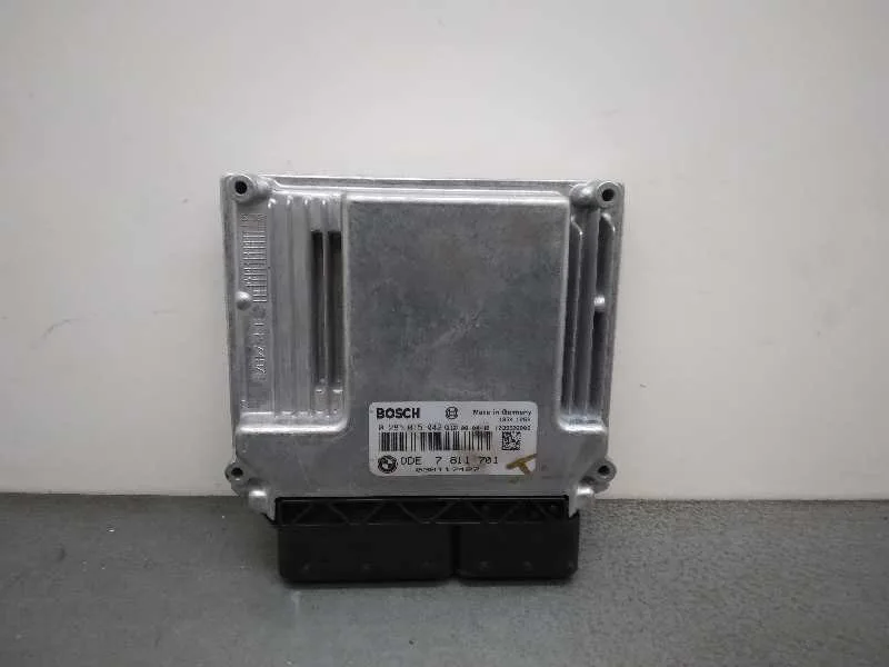 Centralita Motor Uce para Bmw Serie 1 Berlina (E81/E87)