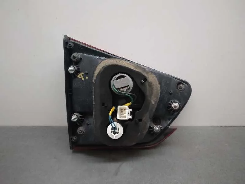 Piloto Trasero Derecho Interior para Kia Carens ( )