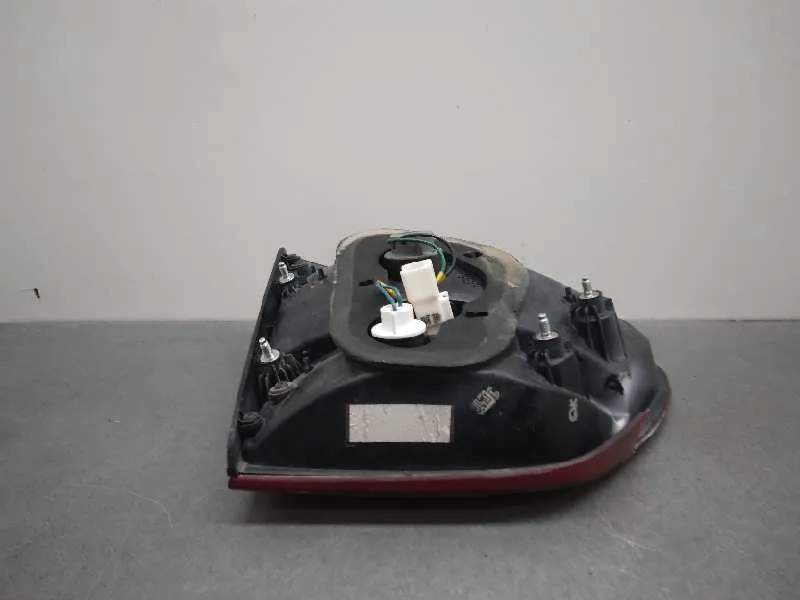 Piloto Trasero Derecho Interior para Kia Carens ( )