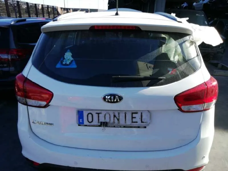Porton Trasero para Kia Carens ( )