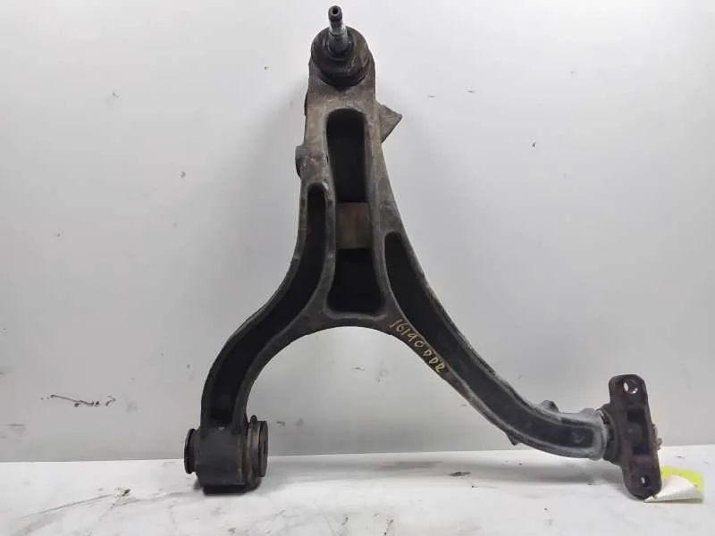 Brazo Suspension Inferior Delantero Derecho para Jeep Commander