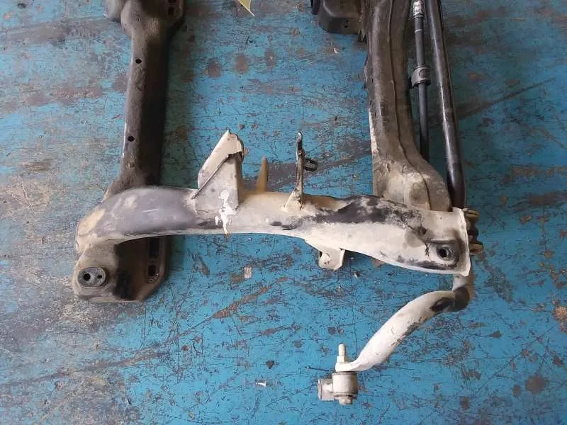 Puente Delantero para Jeep Commander