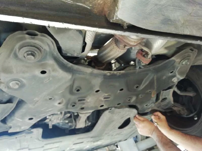 Puente Delantero para Kia Carens ( )