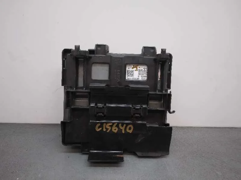 Centralita Motor Uce para Opel Corsa E
