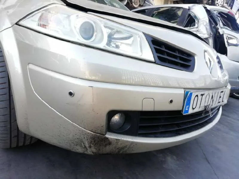 Paragolpes Delantero para Renault Megane Ii Berlina 5P