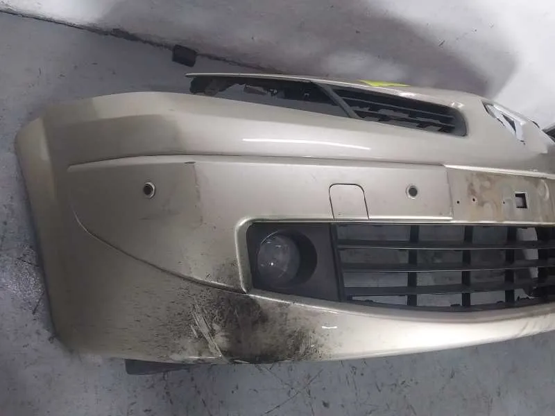 Paragolpes Delantero para Renault Megane Ii Berlina 5P