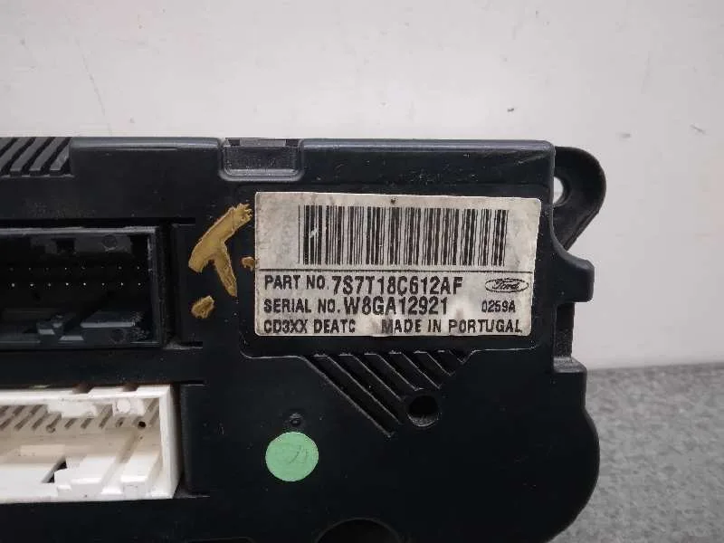 Mando Climatizador para Ford Mondeo Ber. (Ca2)