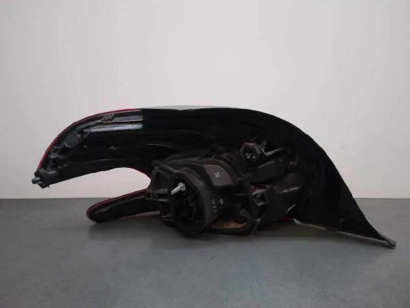 Piloto Trasero Derecho para Peugeot 208