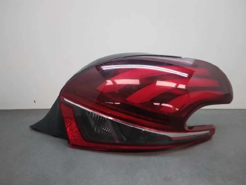Piloto Trasero Derecho para Peugeot 208