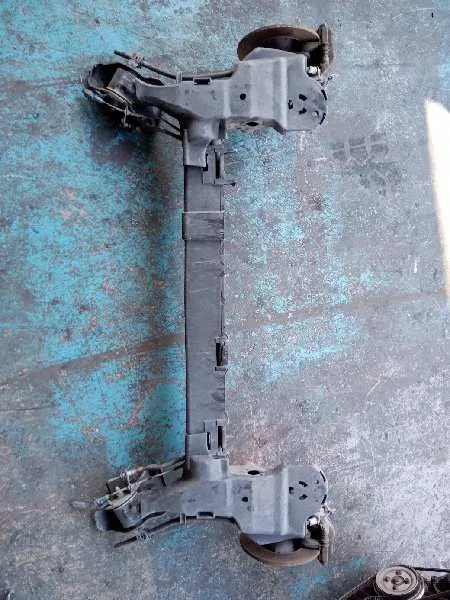 Puente Trasero para Peugeot 208