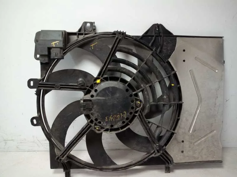 Electroventilador para Peugeot 208