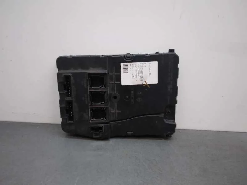 Centralita Bsi para Renault Megane Ii Berlina 5P