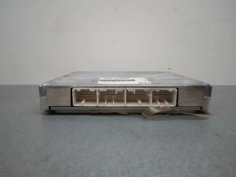 Centralita Motor Uce para Toyota Corolla (E12)