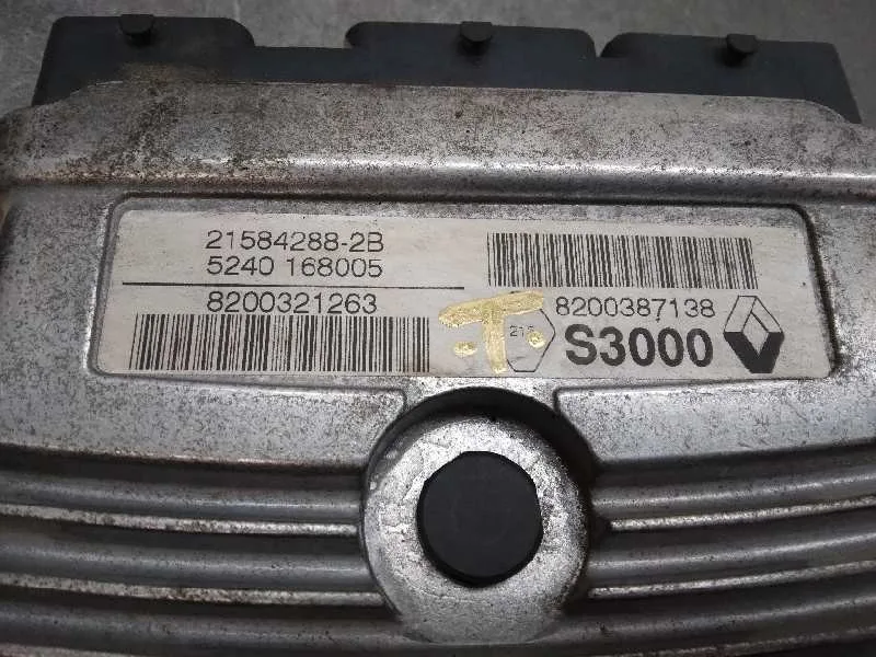 Centralita Motor Uce para Renault Scenic Ii