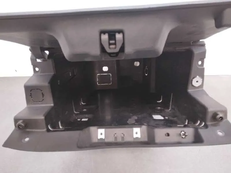Guantera para Ford Mondeo Ber. (Ca2)