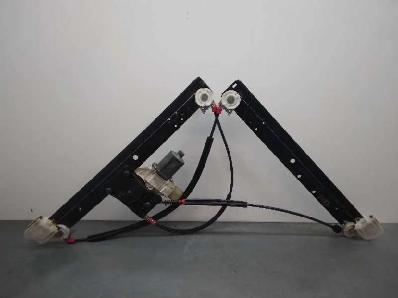 Elevalunas Delantero Derecho para Ford Mondeo Ber. (Ca2)