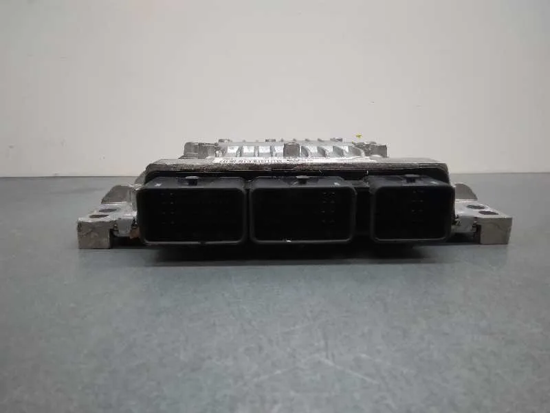 Centralita Motor Uce para Ford Mondeo Ber. (Ca2)