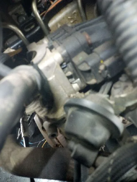 Valvula Egr para Ford Fiesta (Cb1)