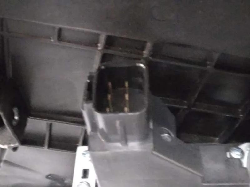 Elevalunas Delantero Izquierdo para Kia Carens ( )