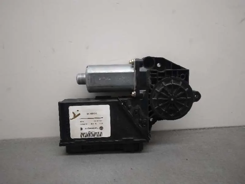Motor Elevalunas Trasero Izquierdo para Volkswagen Touareg (7La)