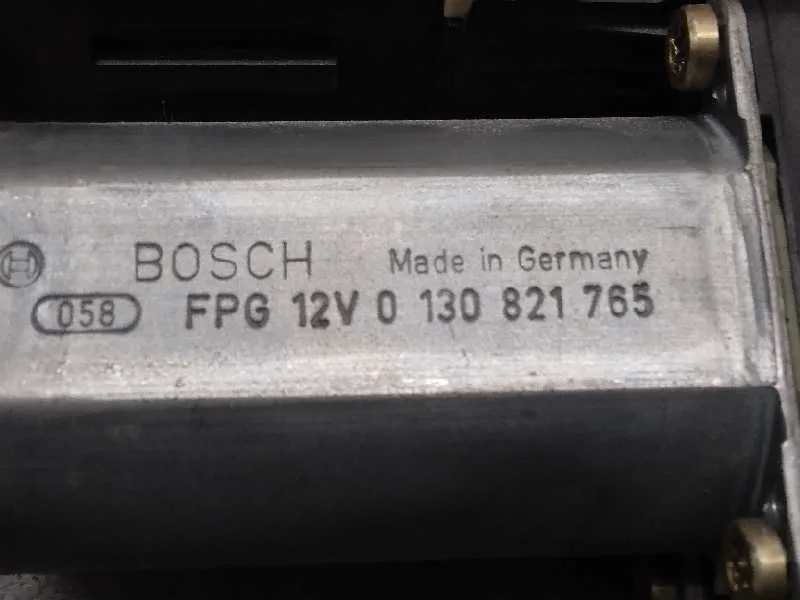 Motor Elevalunas Trasero Izquierdo para Volkswagen Touareg (7La)