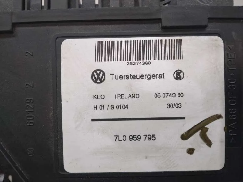 Motor Elevalunas Trasero Izquierdo para Volkswagen Touareg (7La)