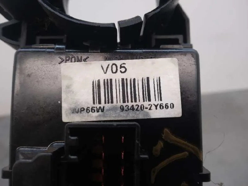 Mando Multifuncion para Hyundai I40 Cw