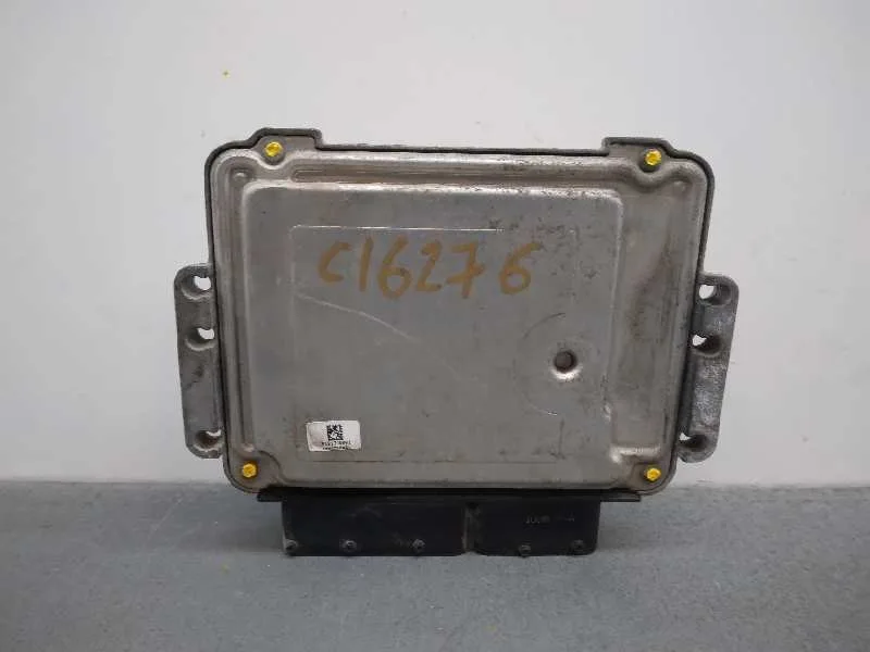 Centralita Motor Uce para Opel Astra H Ber.