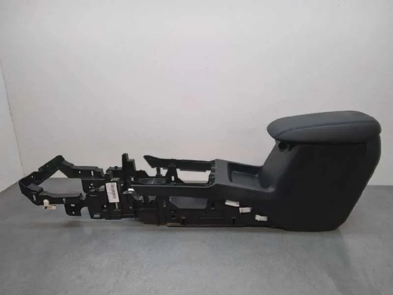 Apoyabrazos Central para Ford Focus