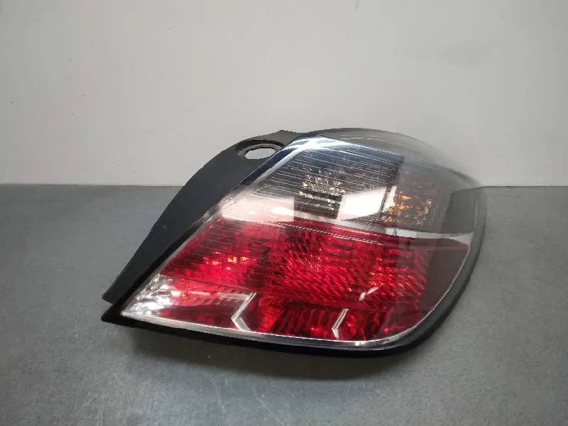 Piloto Trasero Derecho para Opel Astra Gtc