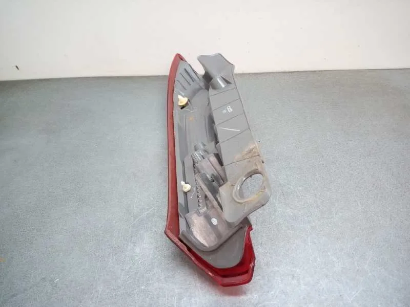 Piloto Trasero Derecho para Honda Cr-V (Re)