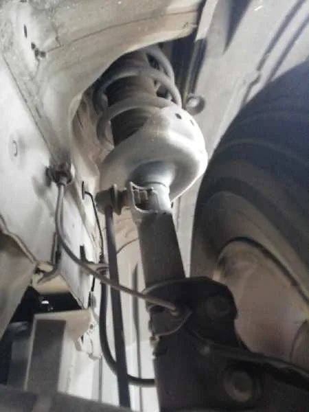 Amortiguador Delantero Derecho para Honda Cr-V (Re)