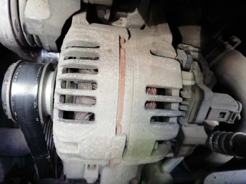 Alternador para Skoda Fabia (5J2 )