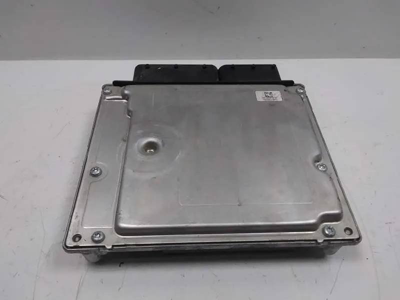 Centralita Motor Uce para Bmw Serie 1 Berlina (E81/E87)