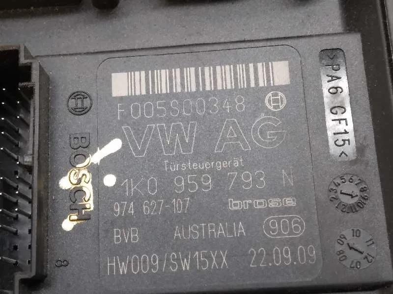 Motor Elevalunas Delantero Izquierdo para Volkswagen Passat Berlina (3C2)