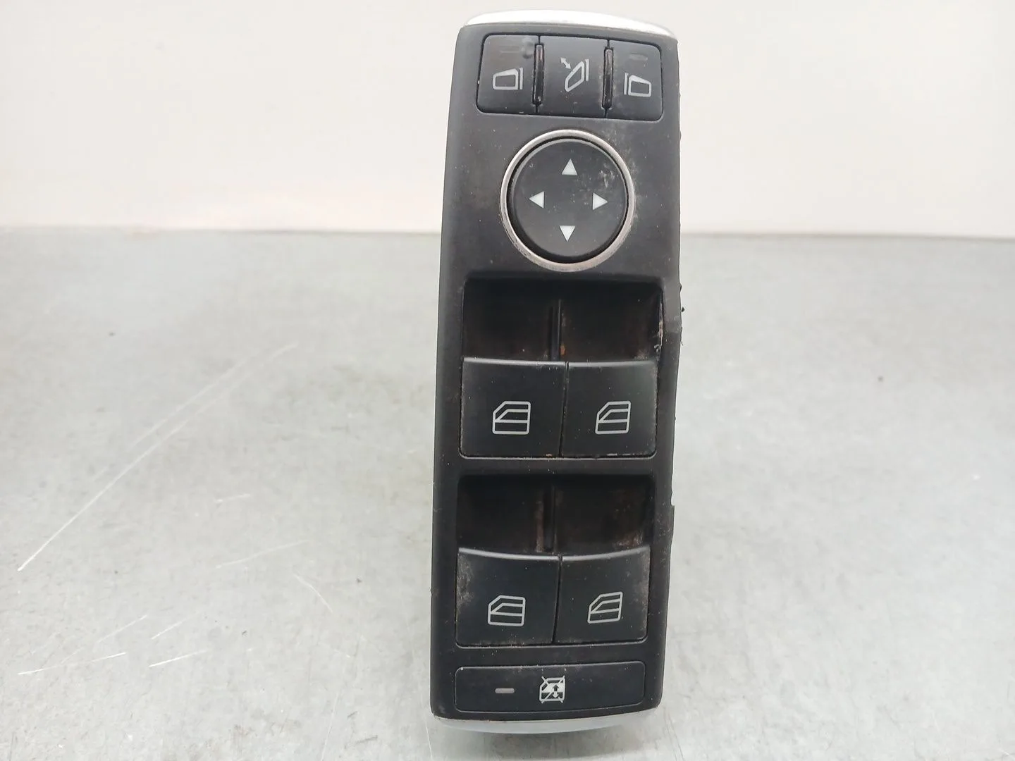 Mando Elevalunas Delantero Izquierdo para Mercedes-Benz Clase E (W212) Lim.