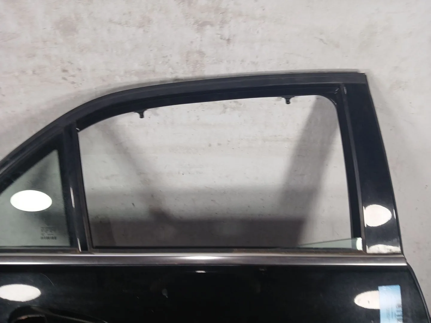 Puerta Trasera Derecha para Mercedes-Benz Clase E (W212) Lim.