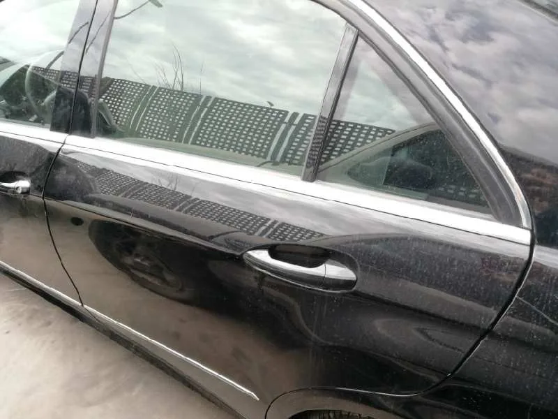 Puerta Trasera Izquierda para Mercedes-Benz Clase E (W212) Lim.