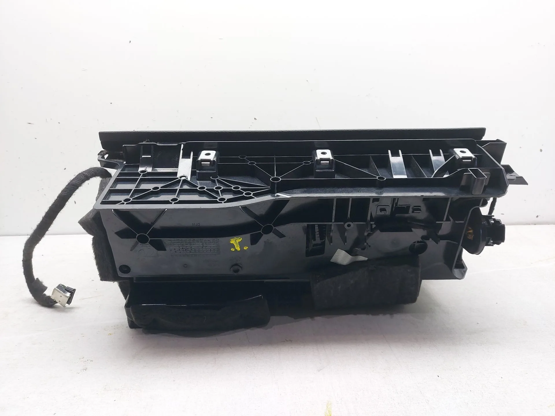 Guantera para Mercedes-Benz Clase E (W212) Lim.