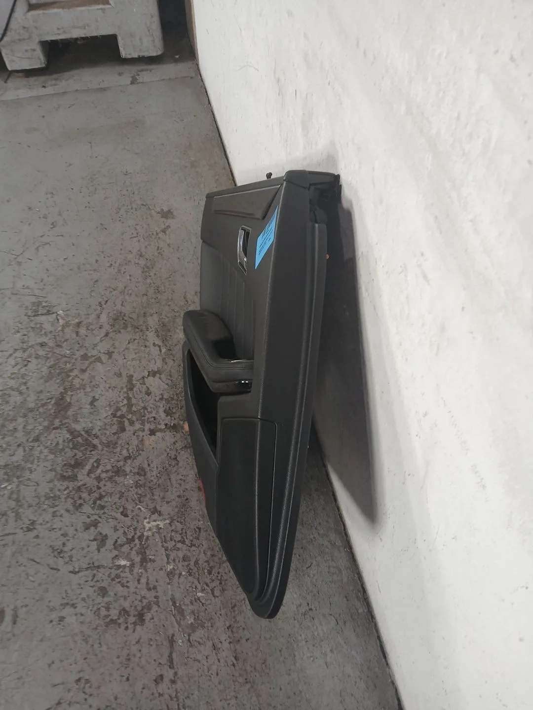 Guarnecido Puerta Trasera Izquierda para Mercedes-Benz Clase E (W212) Lim.