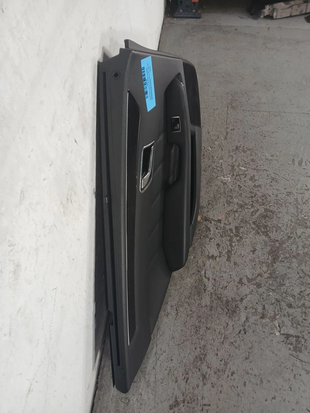 Guarnecido Puerta Trasera Izquierda para Mercedes-Benz Clase E (W212) Lim.