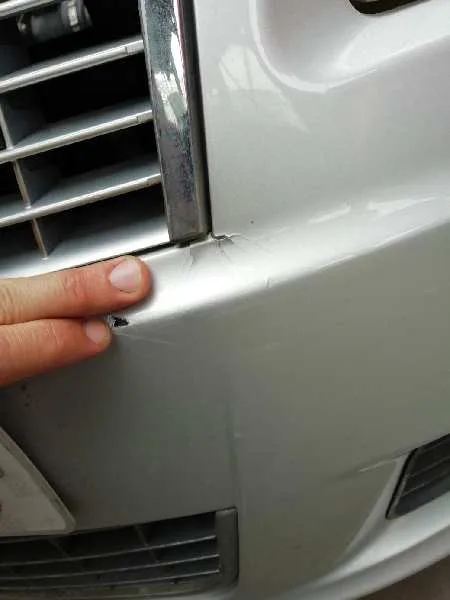 Paragolpes Delantero para Fiat Linea (110)