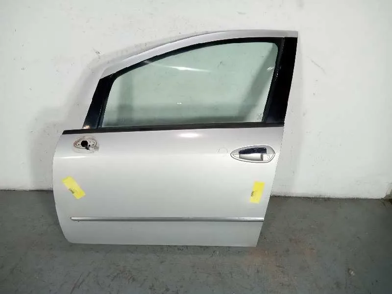 Puerta Delantera Izquierda para Fiat Linea (110)