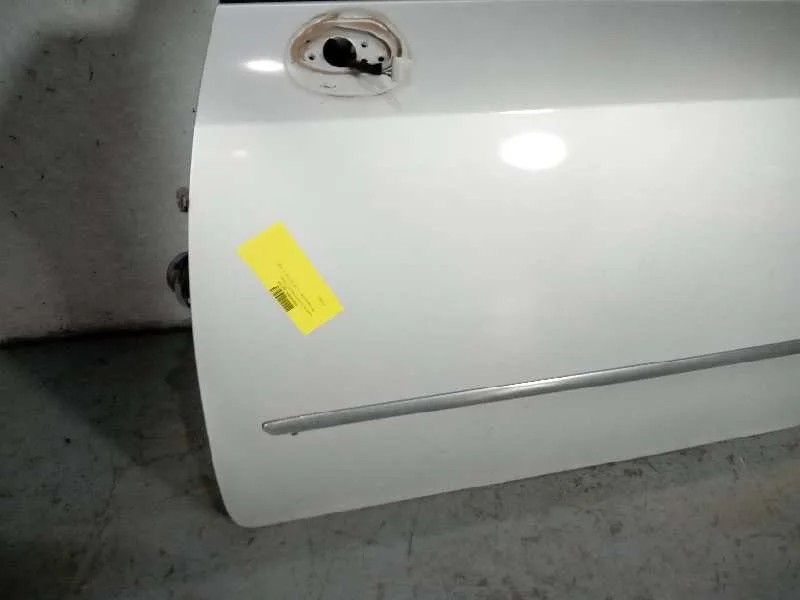 Puerta Delantera Izquierda para Fiat Linea (110)