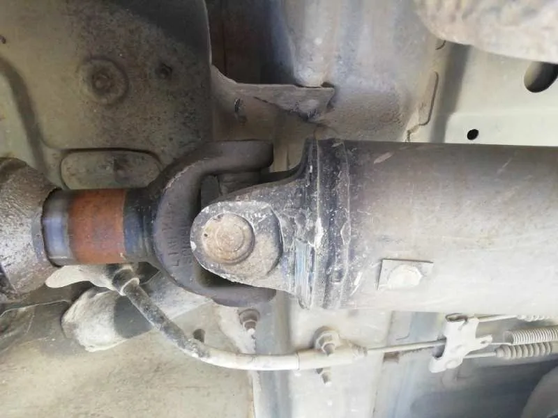 Transmision Central para Nissan Navara Pick-Up (D40M)