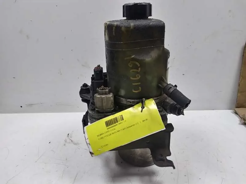 Bomba Direccion para Ford Focus Berlina (Cap)