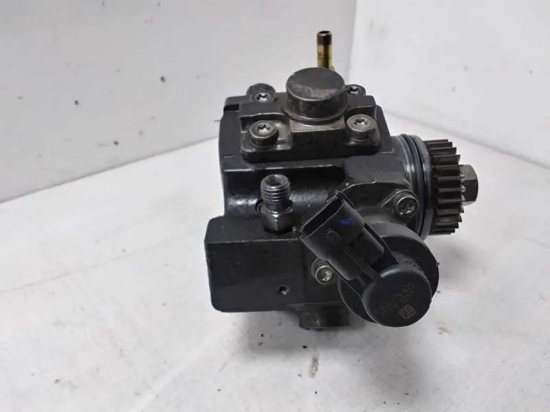 Bomba Inyeccion para Nissan Qashqai (J11)