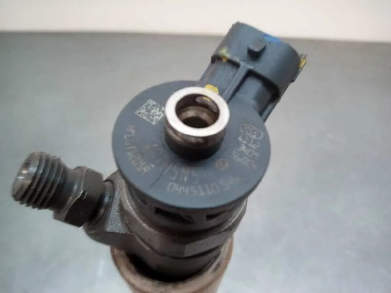 Inyector para Nissan Qashqai (J11)